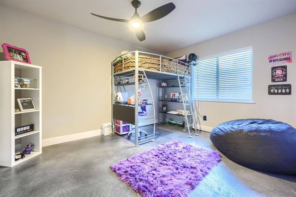 White Rock Village 02 - Residential