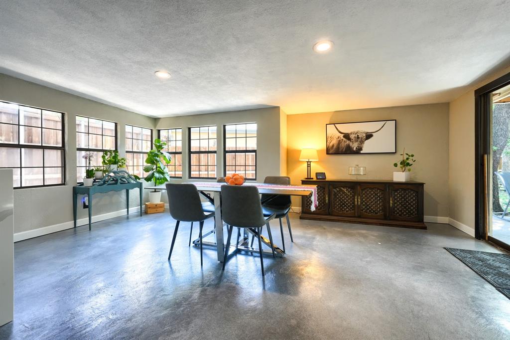 White Rock Village 02 - Residential