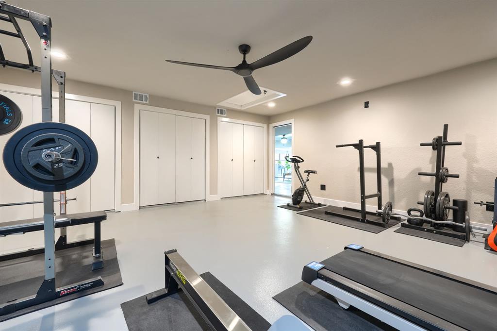 White Rock Village 02 - Residential