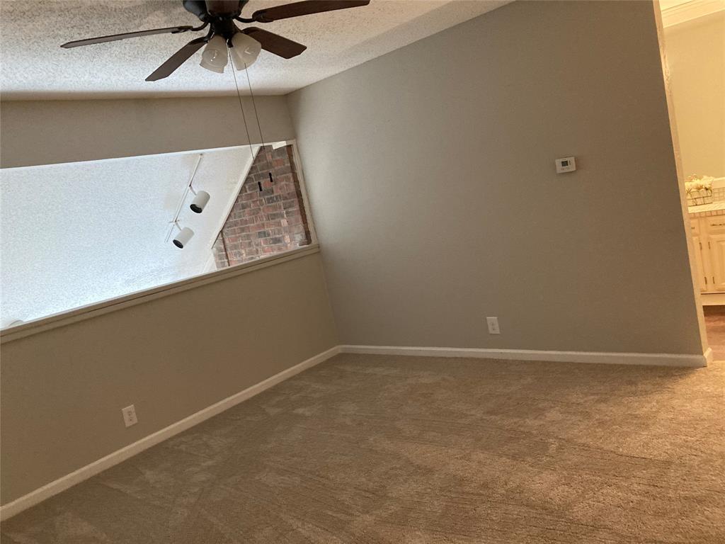 La Buea Vida - Residential Lease