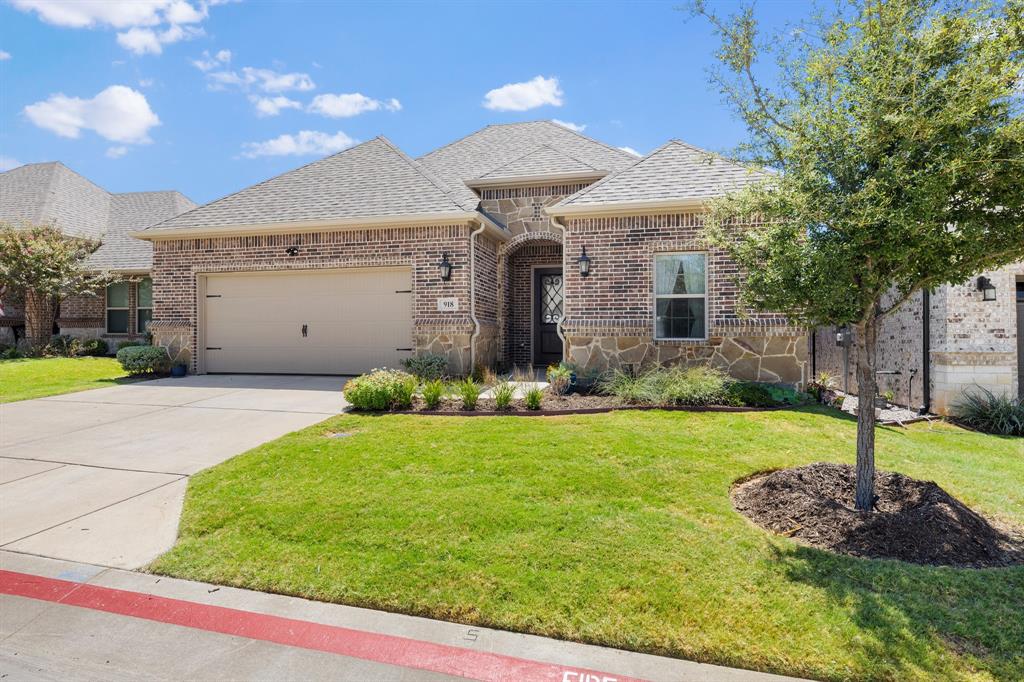 918 Capella Lane