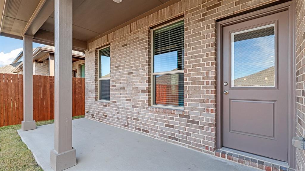 Treeline - Residential