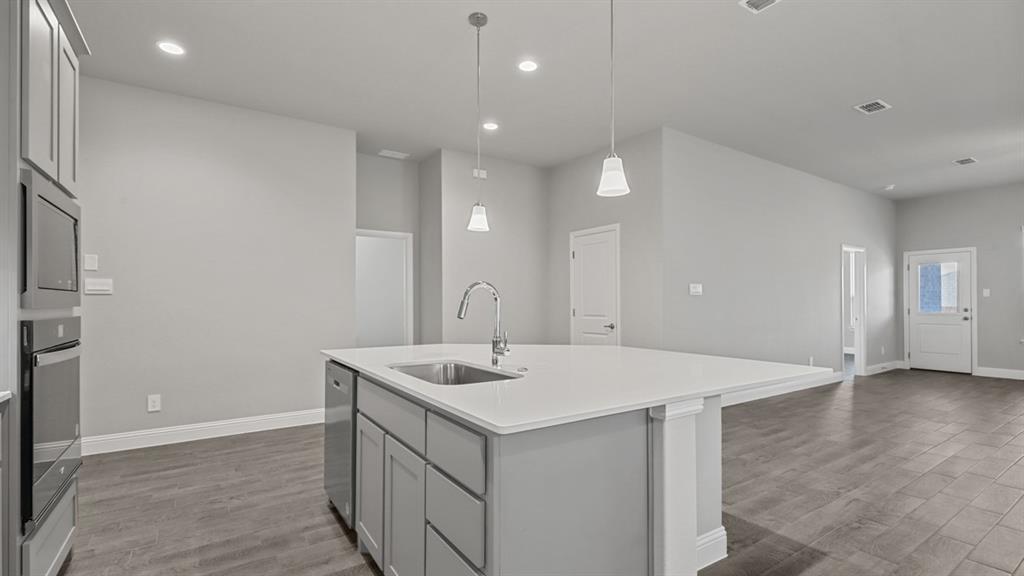 Treeline - Residential