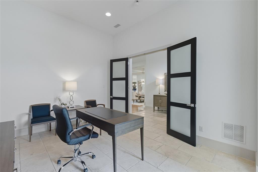 6223 Walnut Hill Lane