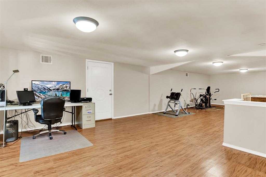 Hicks Airfield - Residential