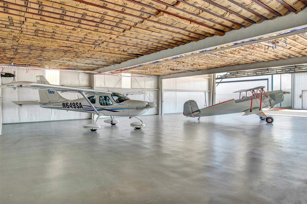 Hicks Airfield - Residential