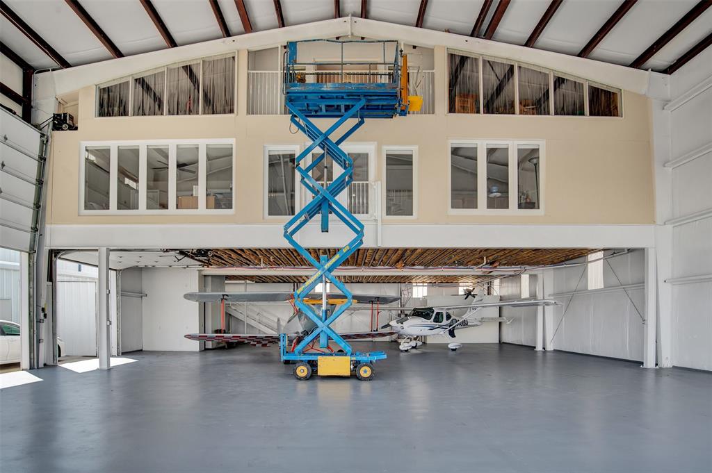 Hicks Airfield - Residential