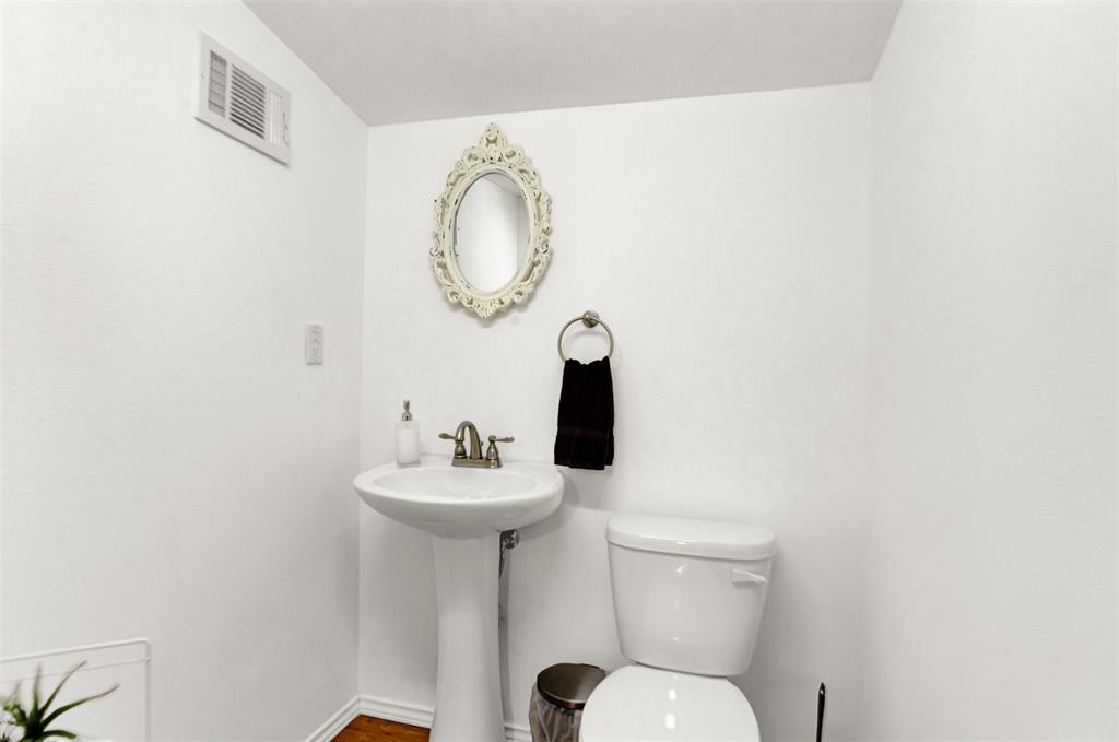 Hicks Airfield - Residential