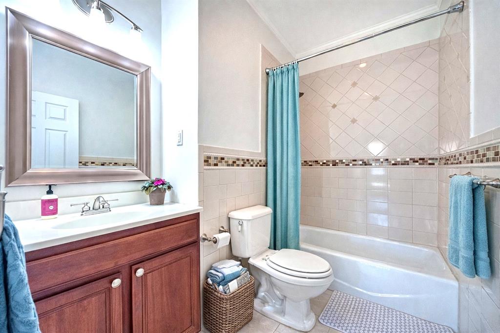 Bois Du Lac Condos - Residential