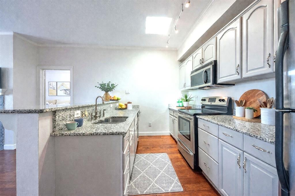 6318 Richmond Avenue 2303