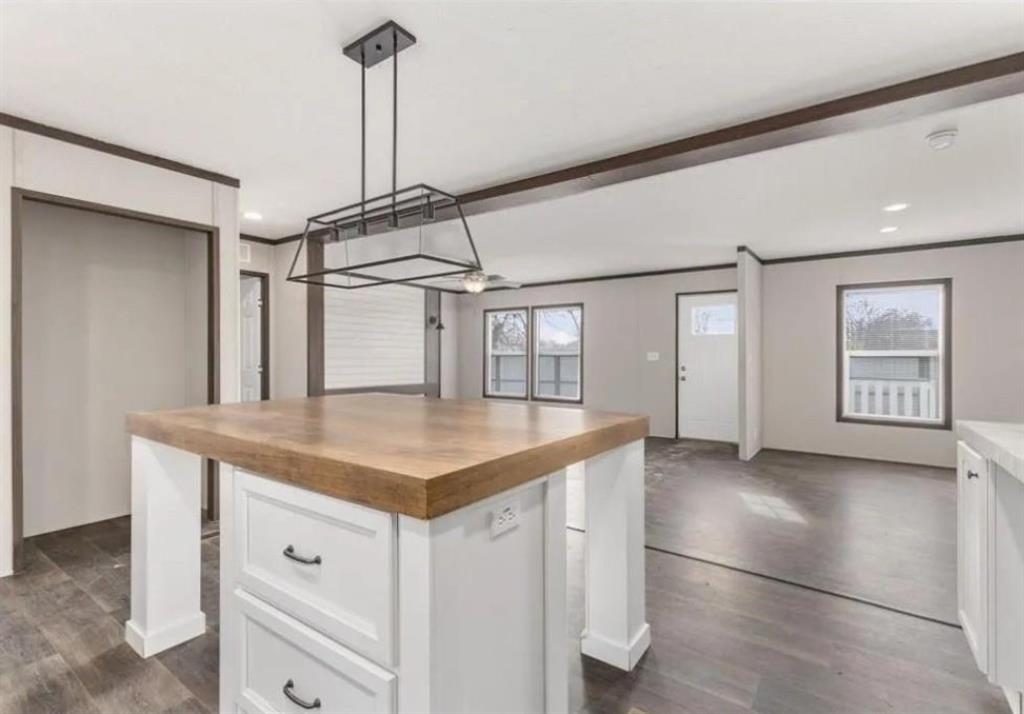 Laguna Bay - Residential