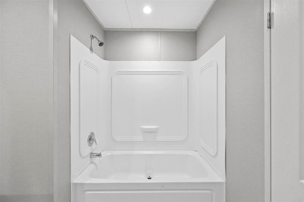 Oak Trail Shores Sec B - Residential