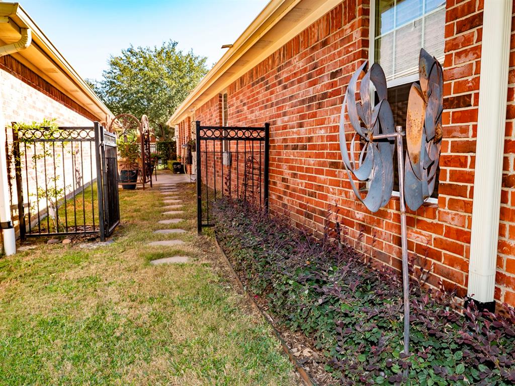 Bentley Village Add - Residential