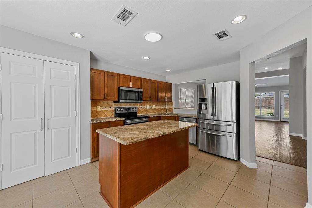 Mariner Pointe At Little Elm P - Residential