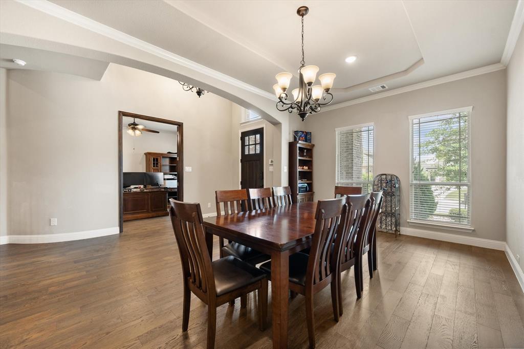 9913 Villa Verde Drive