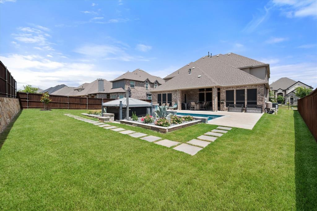 9913 Villa Verde Drive