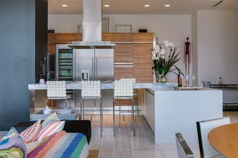 Tiny photo for 2408 Victory Park Lane #1439, Dallas, TX 75219 (MLS # 21061961)