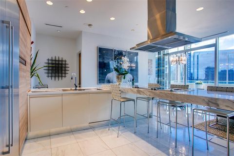 Tiny photo for 2408 Victory Park Lane #1439, Dallas, TX 75219 (MLS # 21061961)