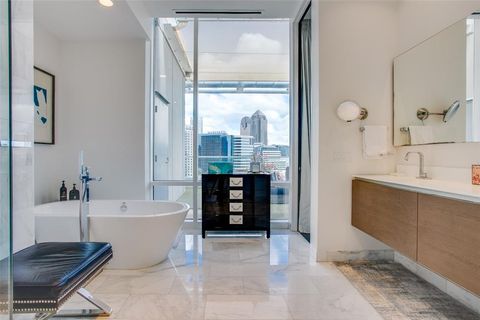 Tiny photo for 2408 Victory Park Lane #1439, Dallas, TX 75219 (MLS # 21061961)