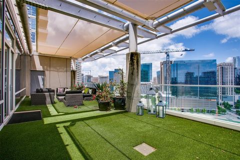 Tiny photo for 2408 Victory Park Lane #1439, Dallas, TX 75219 (MLS # 21061961)