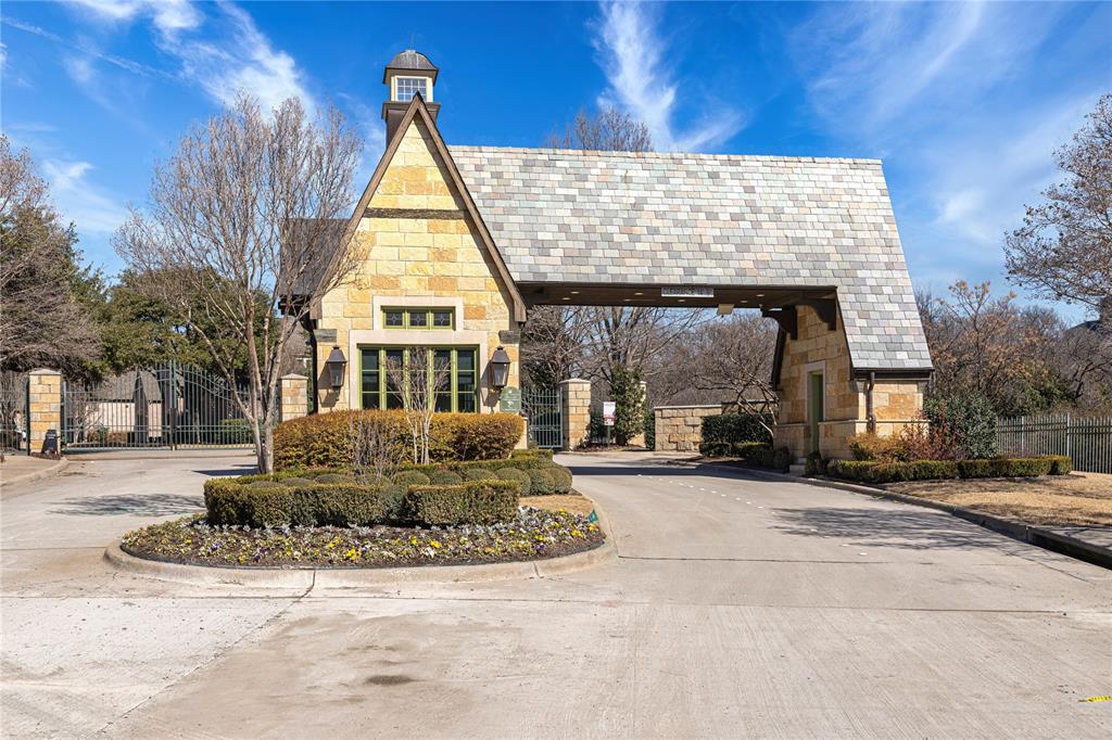 Lake Forest Ph F - Residential