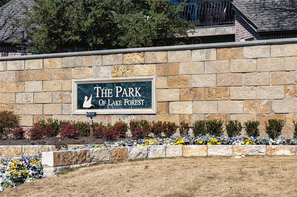 Lake Forest Ph F - Residential