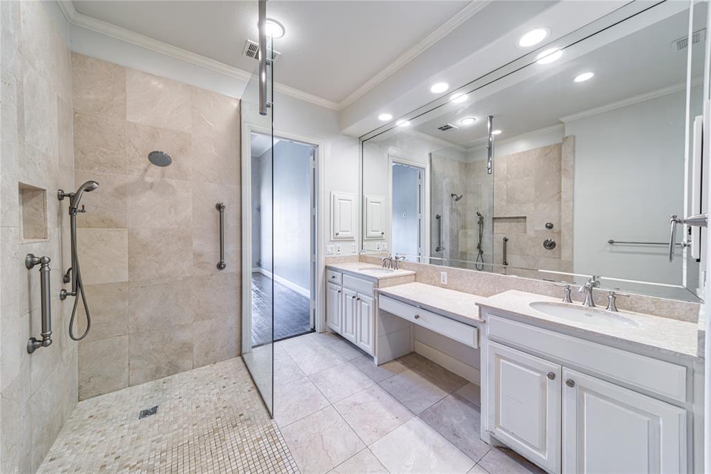 Lake Forest Ph F - Residential