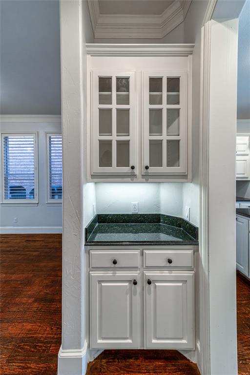 Lake Forest Ph F - Residential