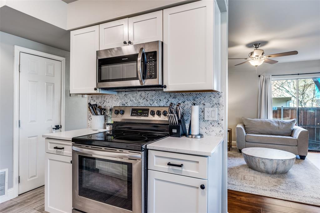 2604 Custer Parkway B