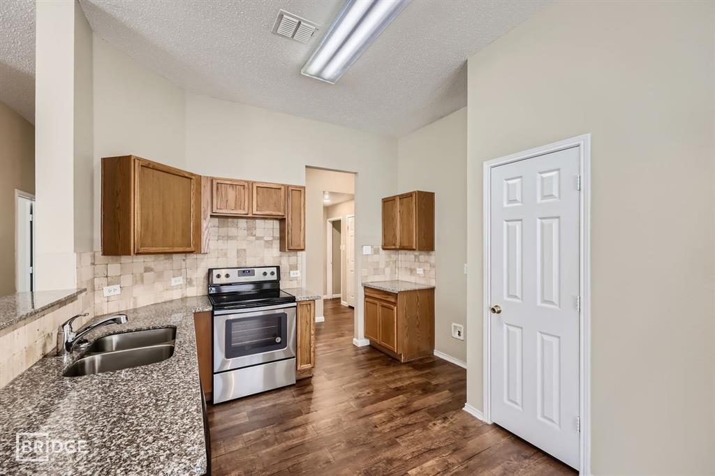 Honeysuckle Meadows Windmil - Residential Lease