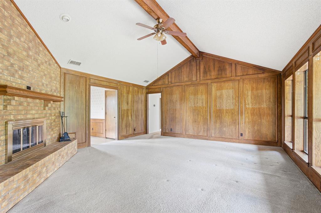 5488 Pecan Place Drive