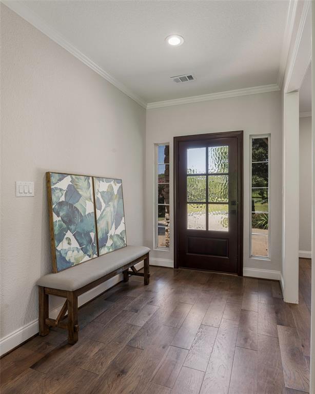 102 Kiowa Drive N