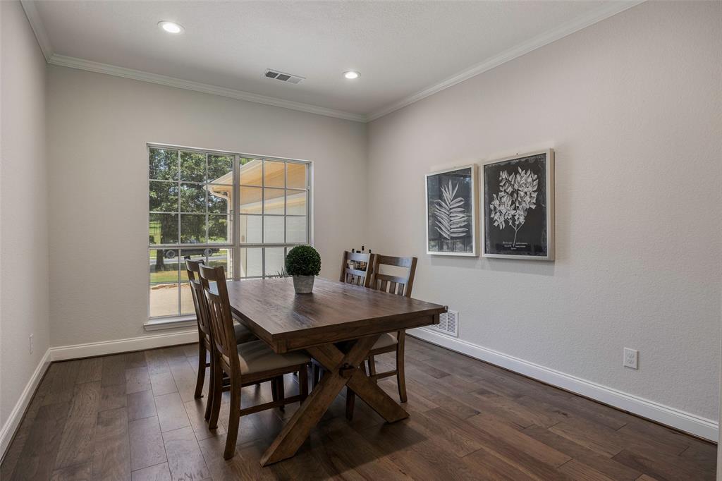 102 Kiowa Drive N