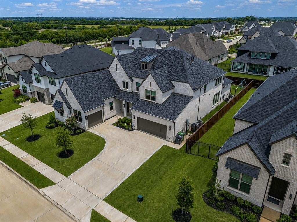 321 Atherton Court