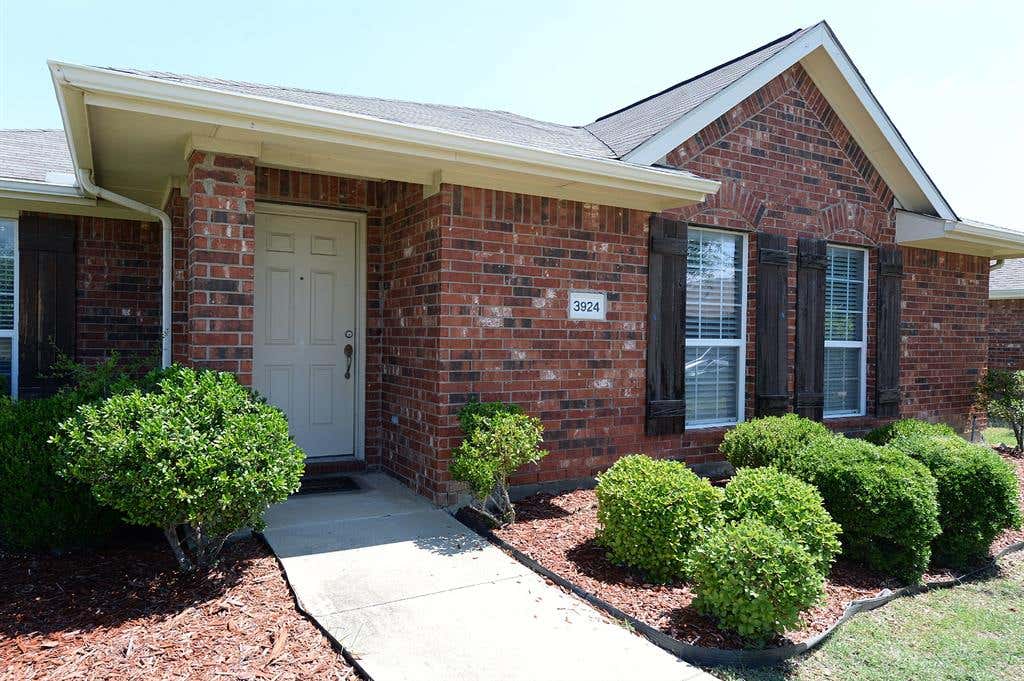 Photo of 3924 Palace Place, Frisco, TX 75033 (MLS # 21268998)