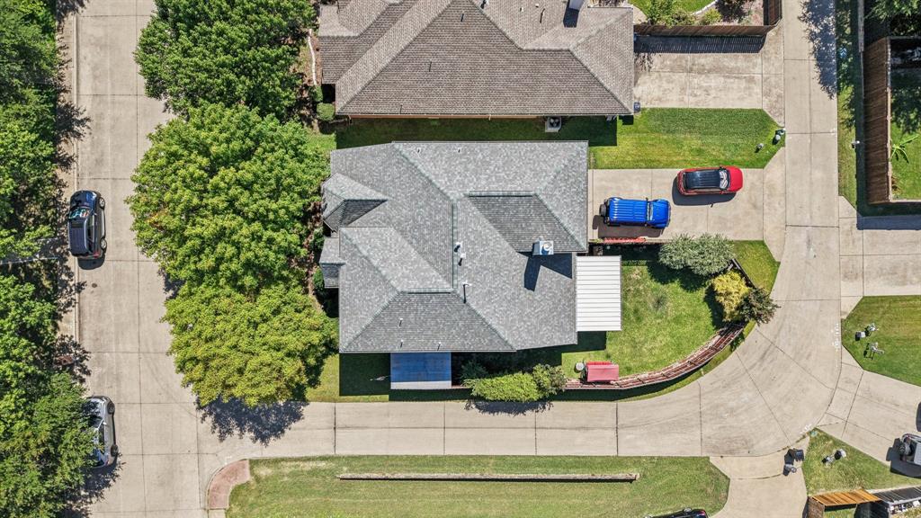 2260 Shorecrest Drive