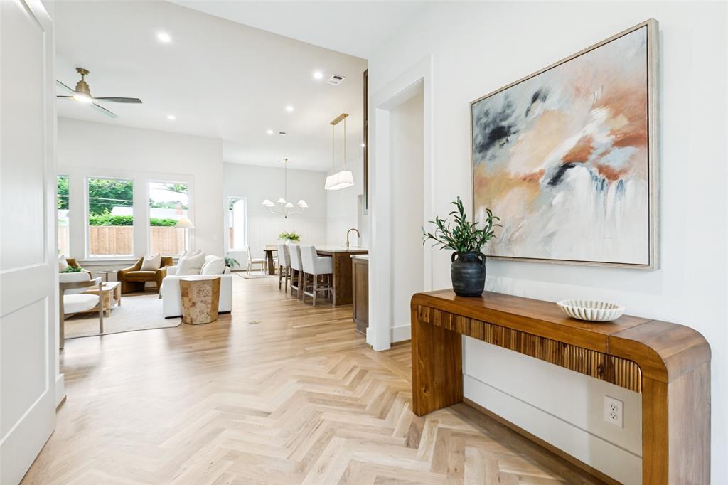 1117 Grassmere Drive