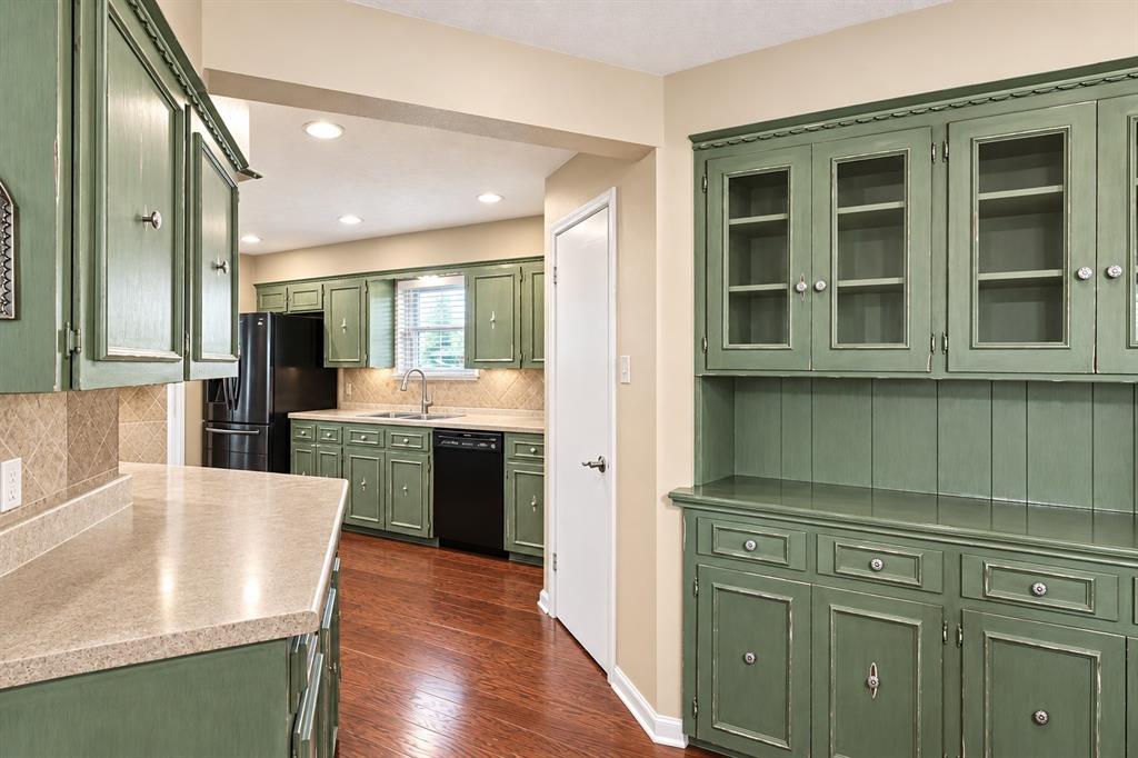 7441 Whispering Pines Drive