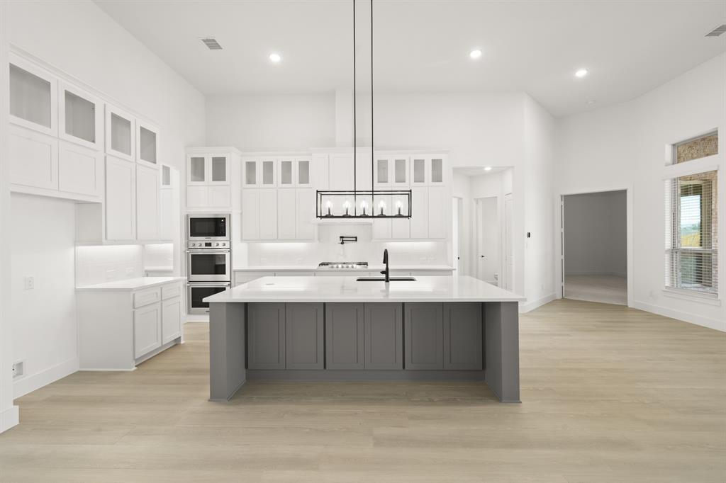 Broadmoor Estates - Residential