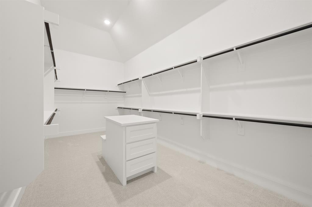 Broadmoor Estates - Residential