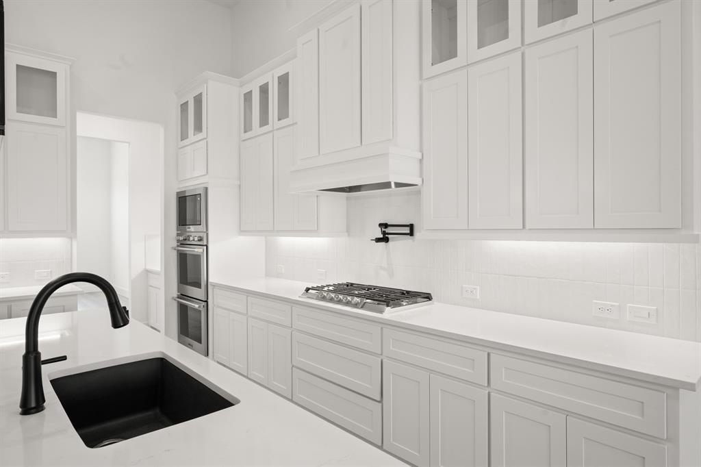 Broadmoor Estates - Residential