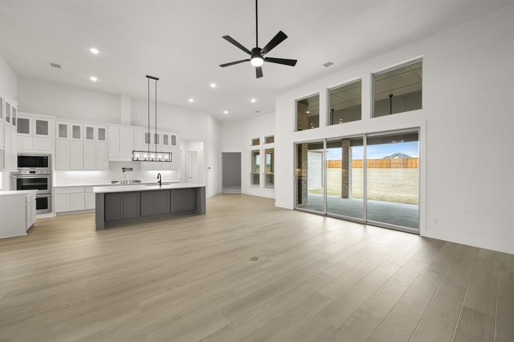 Broadmoor Estates - Residential