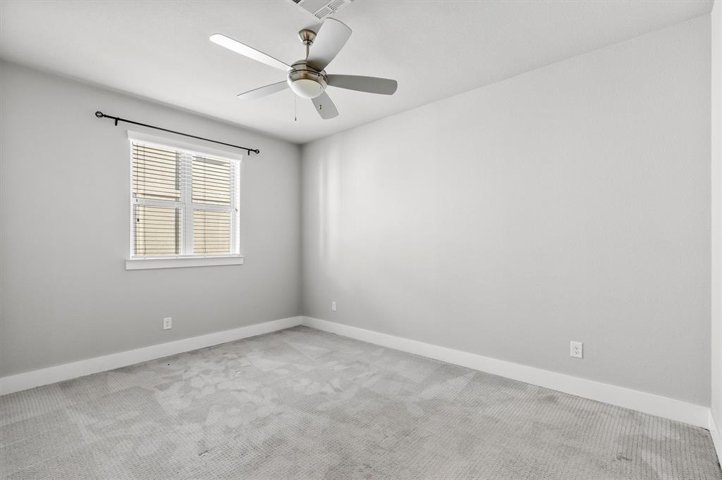 Exall Twnhms II - Residential