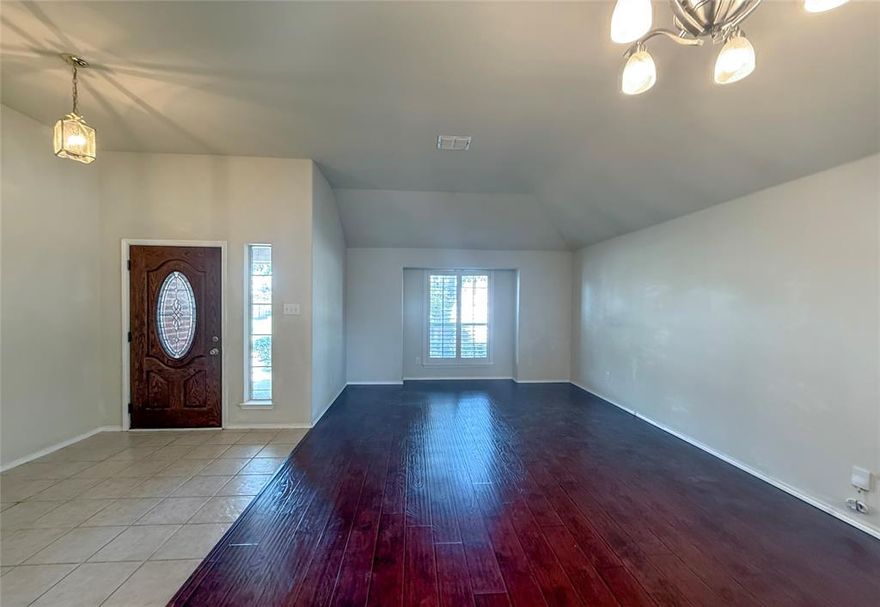 Move-in ready home in Prosper ISD. Laminate wood flooring throughout, C-pattern tile in kitchen and bathrooms. Open kitchen with breakfast bar, open dining area off kitchen, large family room and formal living room, dining room in front. Master bedroom has a large sitting area with built-in shelving. Garden tub, separate shower, double sinks and walk-in closet. Private backyard with covered patio. Great location, quiet and friendly community.