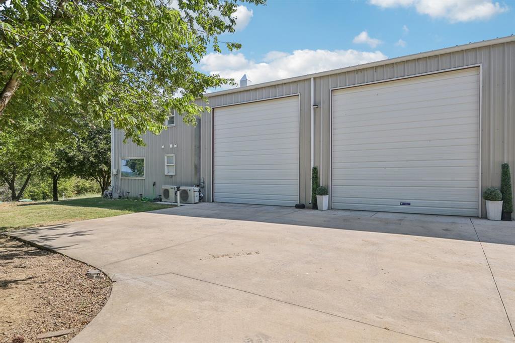 Ray Roberts Estate - Farm