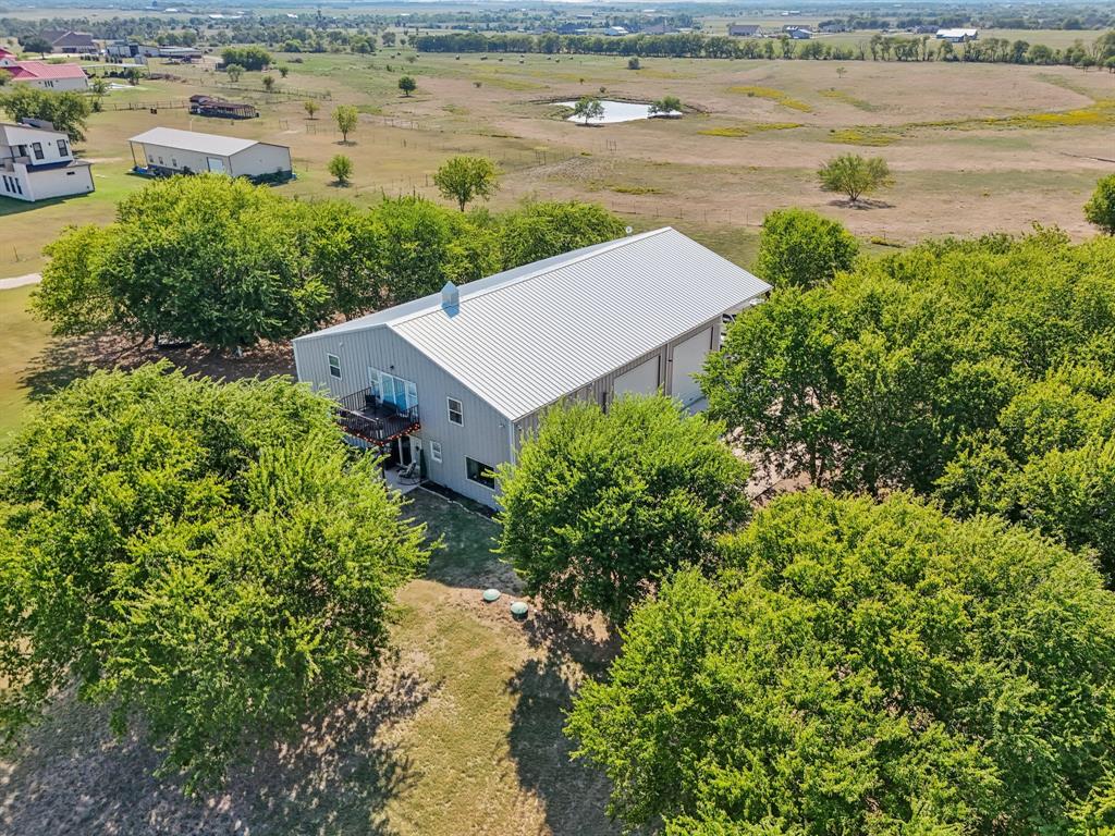 Ray Roberts Estate - Farm