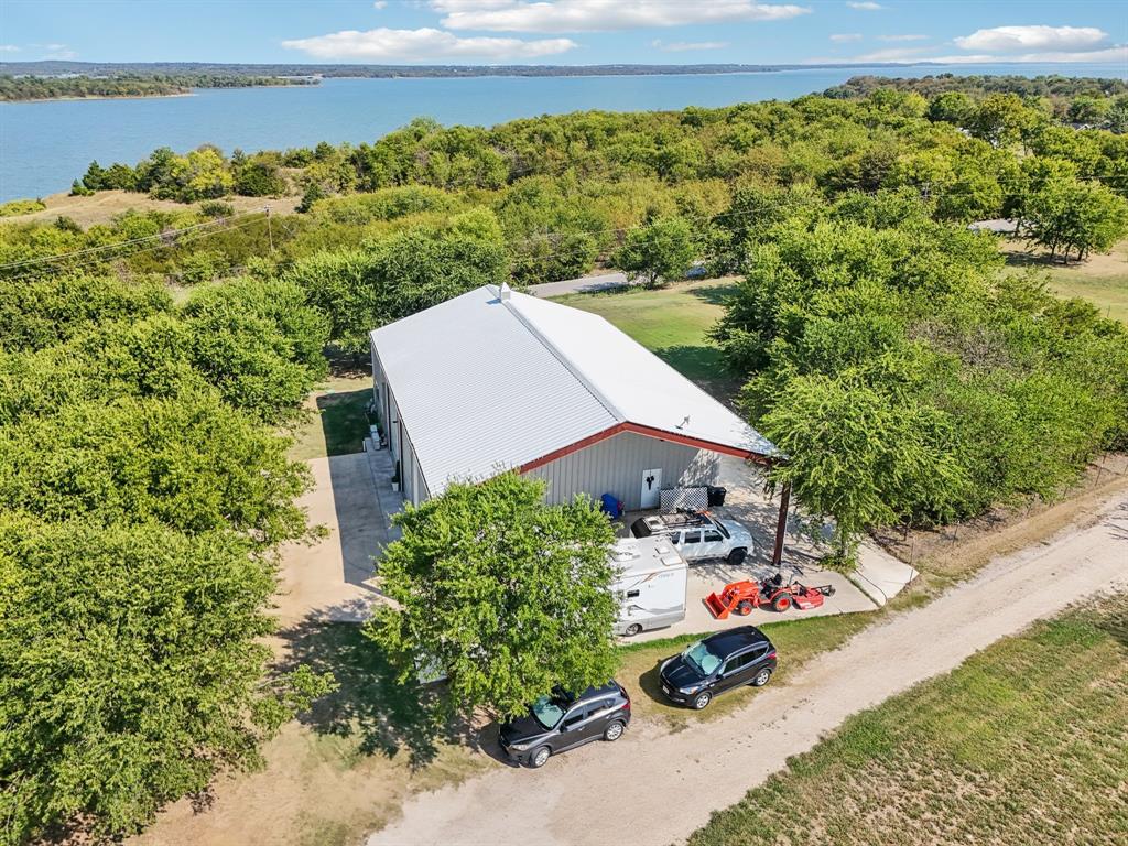 Ray Roberts Estate - Farm