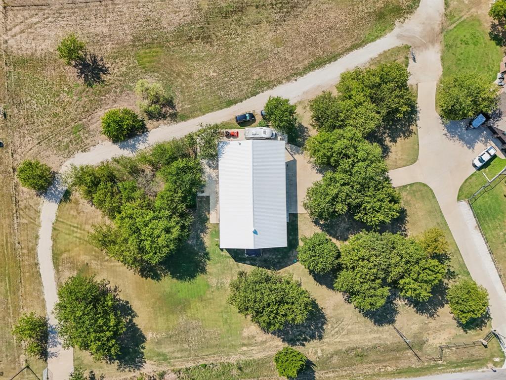 Ray Roberts Estate - Farm