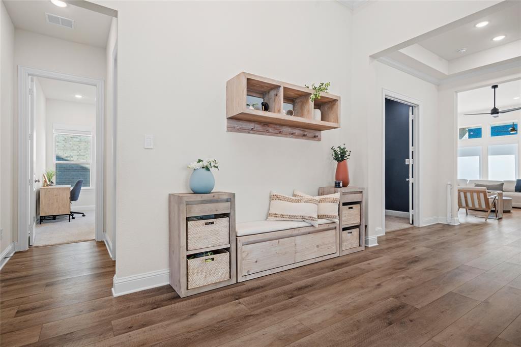 1401 Redbrick Lane