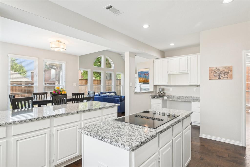 7812 Alderwood Place